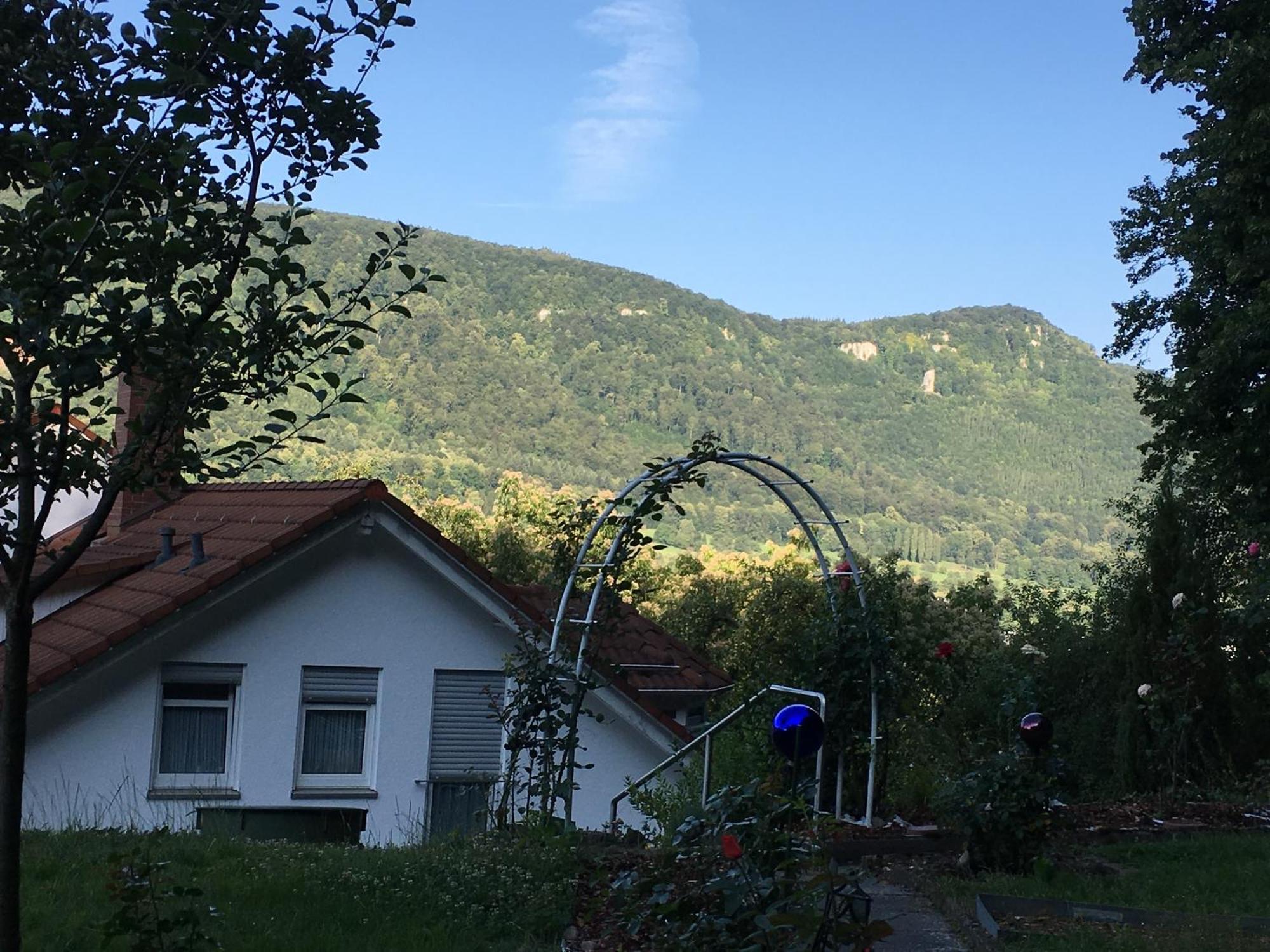 Haus Am Sonnenhuegel Bad Urach Exterior foto